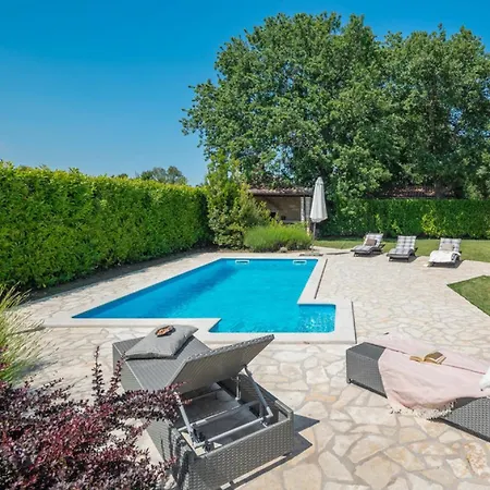 Villa Dea In - Haus Fuer 6 Personen Vosteni